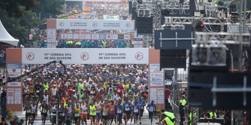 Pelé é homenageado na corrida de São Silvestre