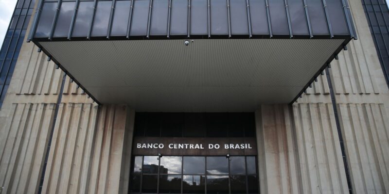 Mercado financeiro eleva projeção de inflação para 2023