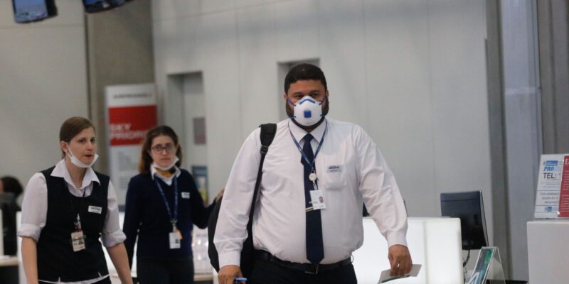 Brasil registra 35,8 mil novos casos de covid-19 em 24 horas