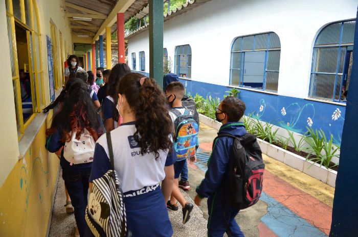 AULAS NA REDE MUNICIPAL DE ENSINO RETOMAM NO PRÓXIMO DIA 6 DE FEVEREIRO