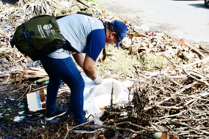 CENTRO DE CONTROLE DE ZOONOSES REALIZA AÇÃO EM CÓRREGOS E CANAIS DE RESENDE PARA EVITAR PROLIFERAÇÃO DO AEDES AEGYPTI