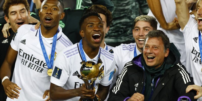 Real Madrid é campeão mundial com goleada sobre Al-Hilal