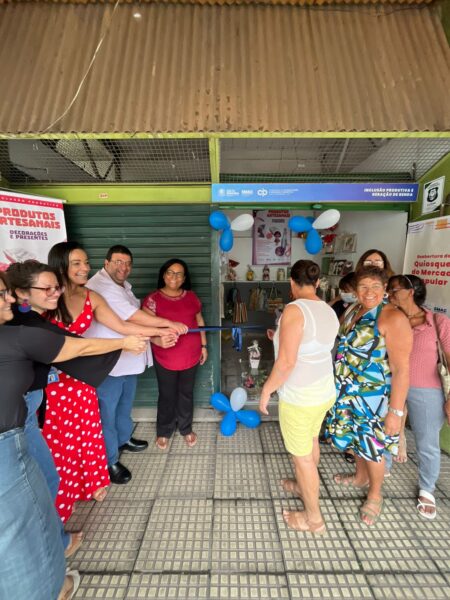 Prefeitura de Volta Redonda entrega novo quiosque do Programa de Inclusão Produtiva
