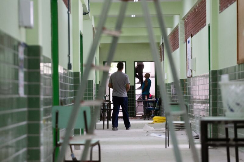 Volta Redonda investe mais de R$ 14 milhões em melhorias de 17 escolas da rede municipal
