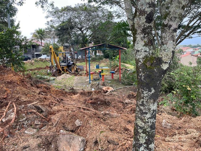 PREFEITURA INICIA OBRAS DE REVITALIZAÇÃO DA ÁREA DE LAZER DO BAIRRO VILA VERDE
