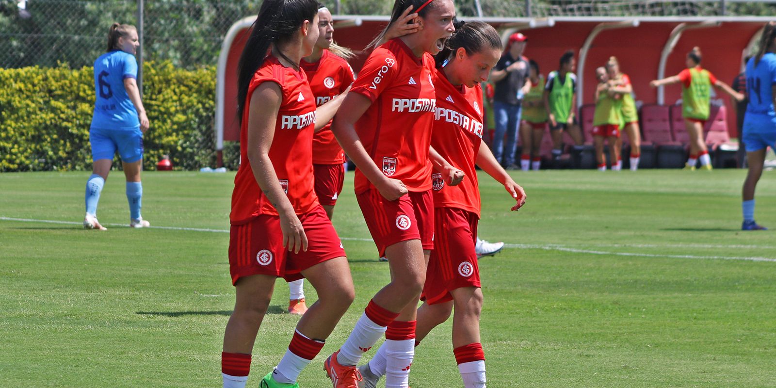 Gurias Coloradas batem o Real Brasília no Brasileiro Feminino