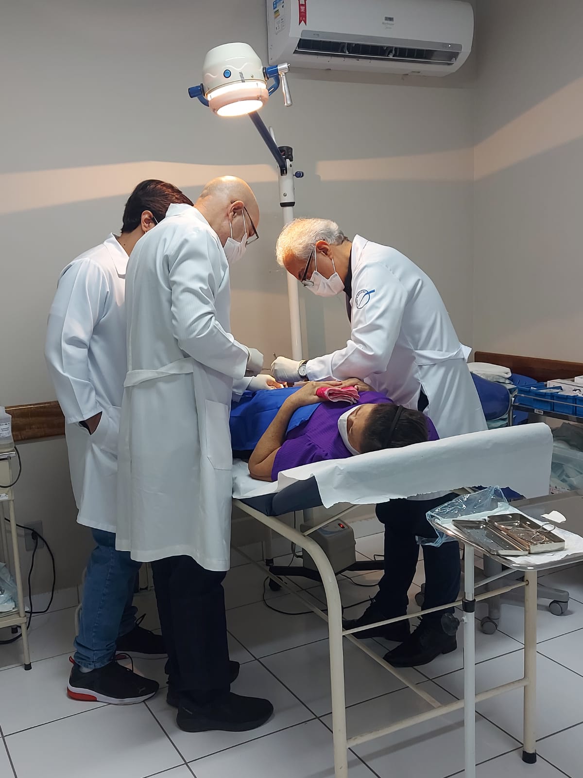 Hospital do Retiro realizou quarenta cirurgias dermatológicas no fim de semana, em Volta Redonda