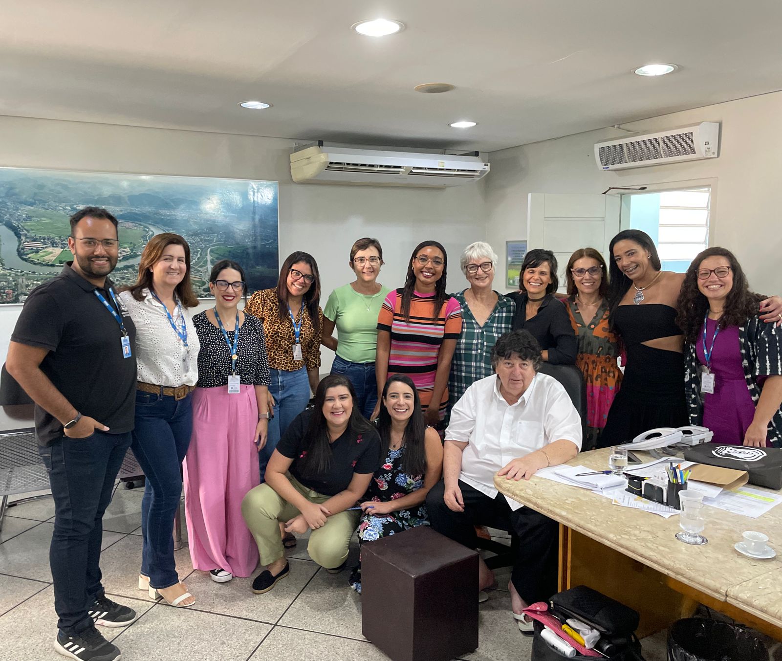 Neto sanciona lei que regulamenta Sistema Único de Assistência Social em Volta Redonda