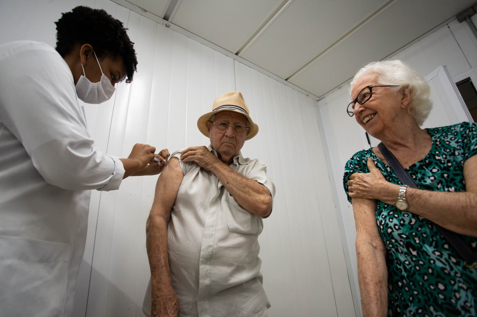Primeiro dia da vacinação contra gripe tem alta procura nas unidades de saúde de Volta Redonda