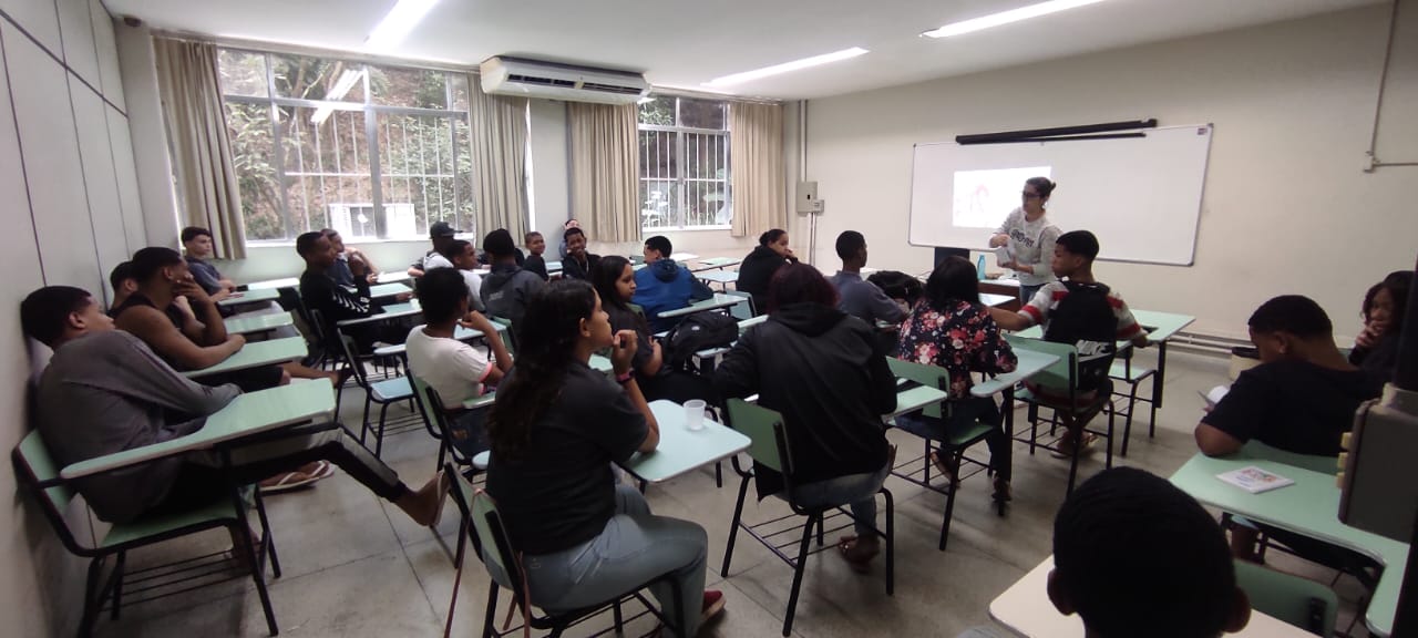 Volta Redonda: FBG firma parceria para beneficiar Jovens do Programa Educando Adolescente Assistido