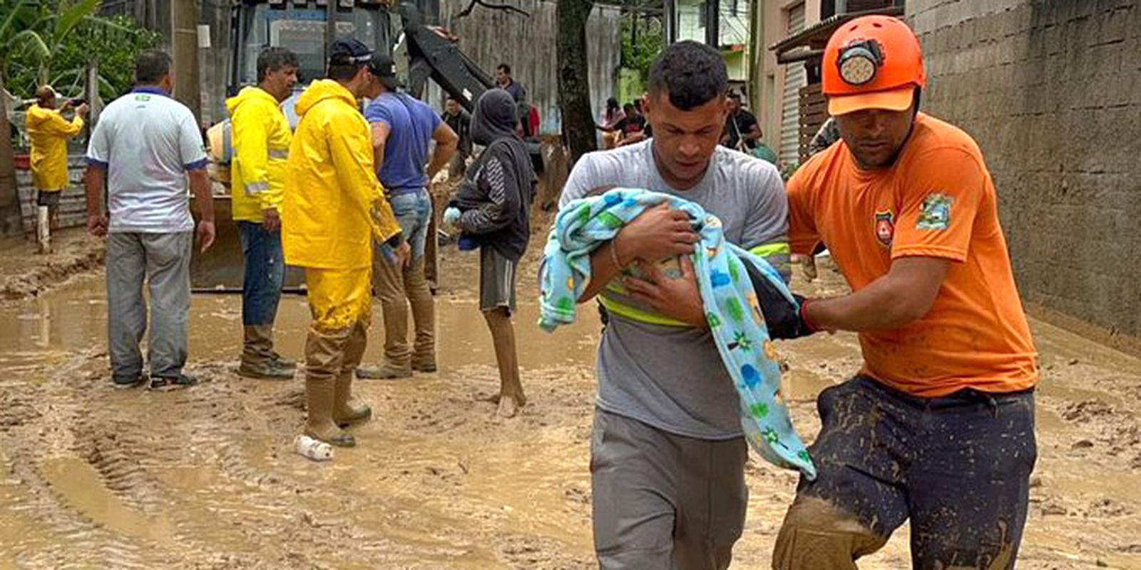 Instituições elaboram plano nacional de proteção e defesa civil