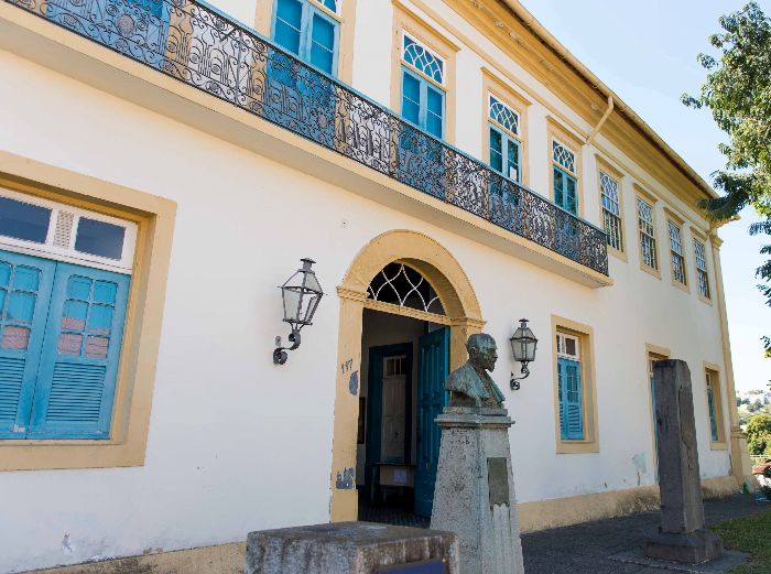PREFEITURA DE RESENDE REALIZA REUNIÃO PARA A COMUNIDADE ARTÍSTICA E PÚBLICO EM GERAL SOBRE A LEI PAULO GUSTAVO
