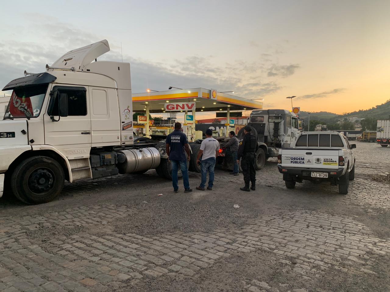 Ordem Púbica e Polícia Militar recuperam em Volta Redonda caminhão roubado em São Paulo