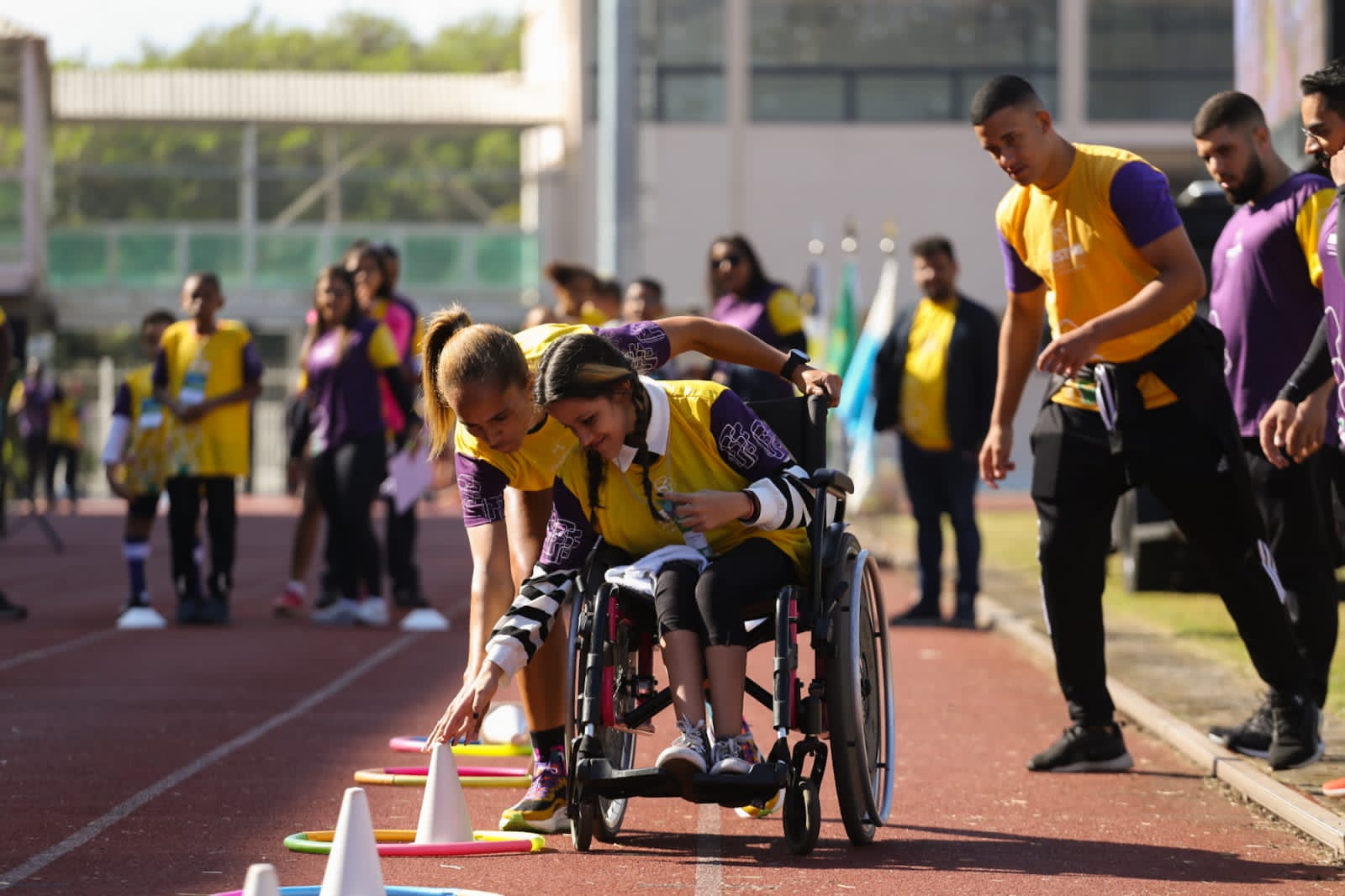 Volta Redonda sedia Festival Paralímpico com mais de 200 participantes