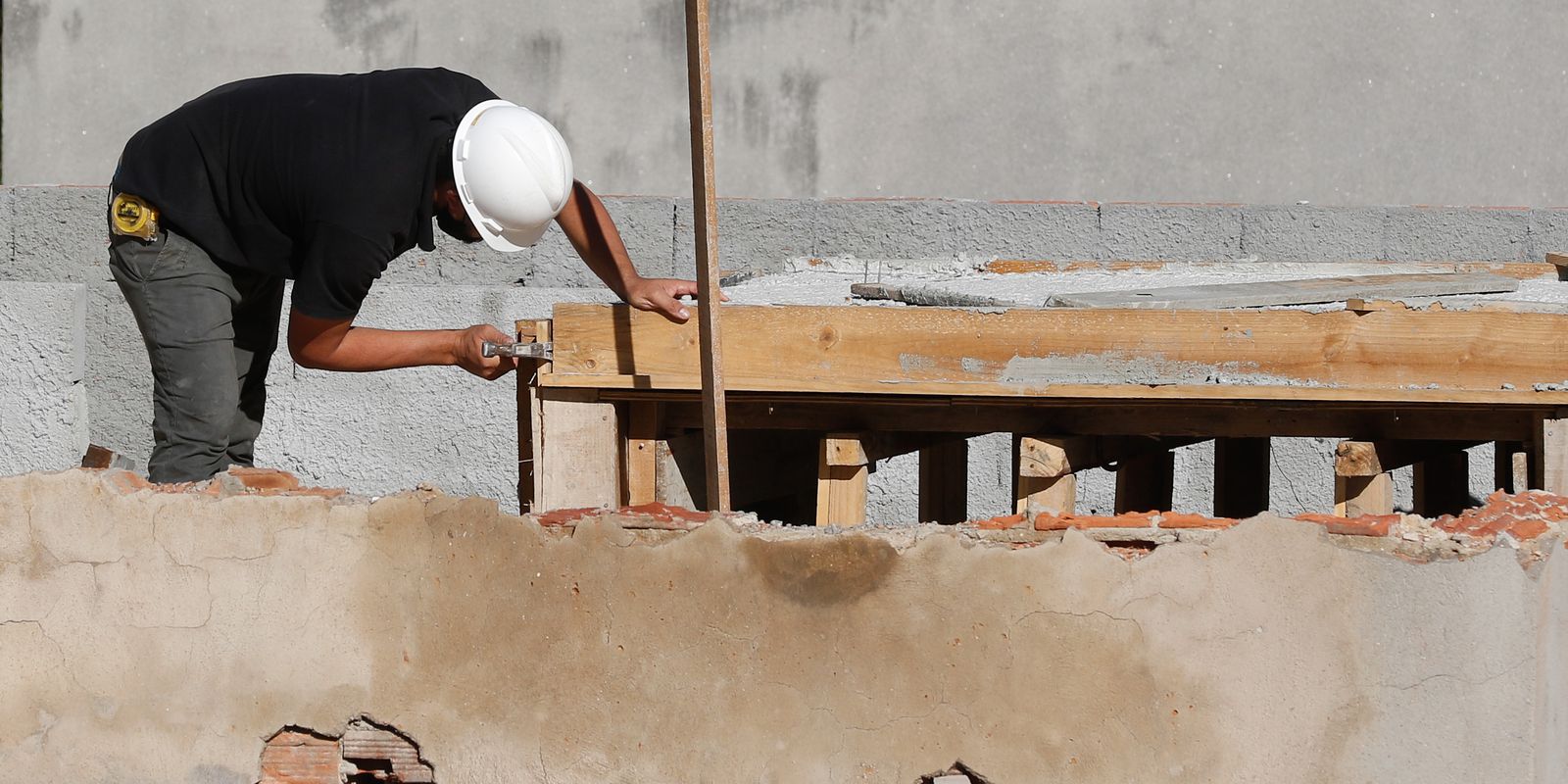 Governo retoma 3,5 mil obras paralisadas ou inacabadas em escolas