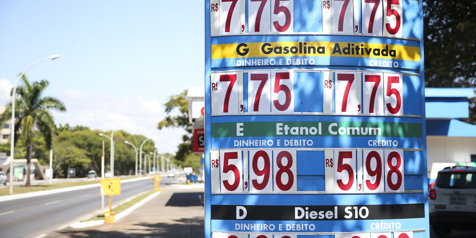 O que significa o fim da paridade internacional no preço do petróleo?