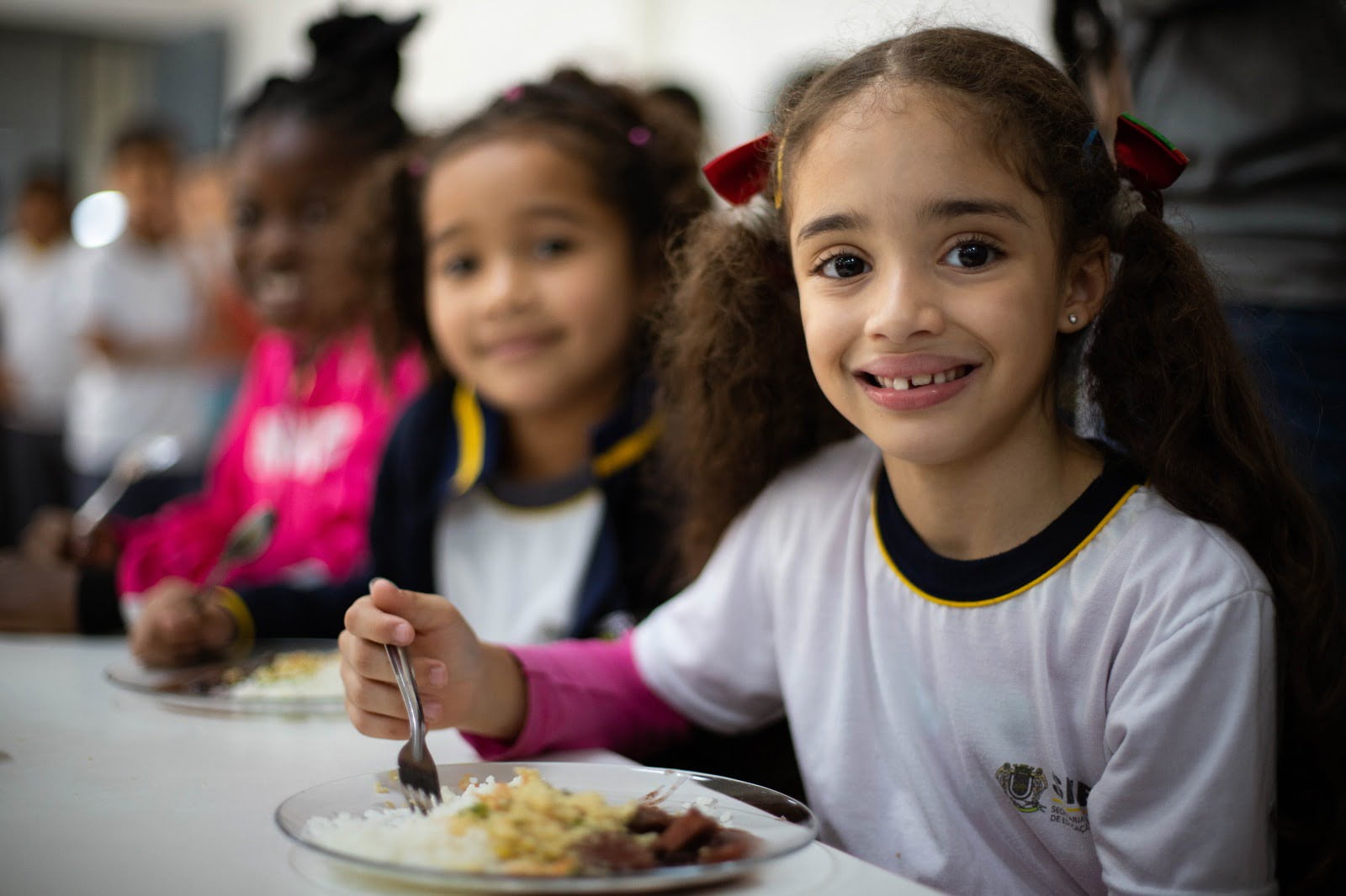 Pesquisa sobre nova merenda escolar tem alto grau de satisfação em Volta Redonda