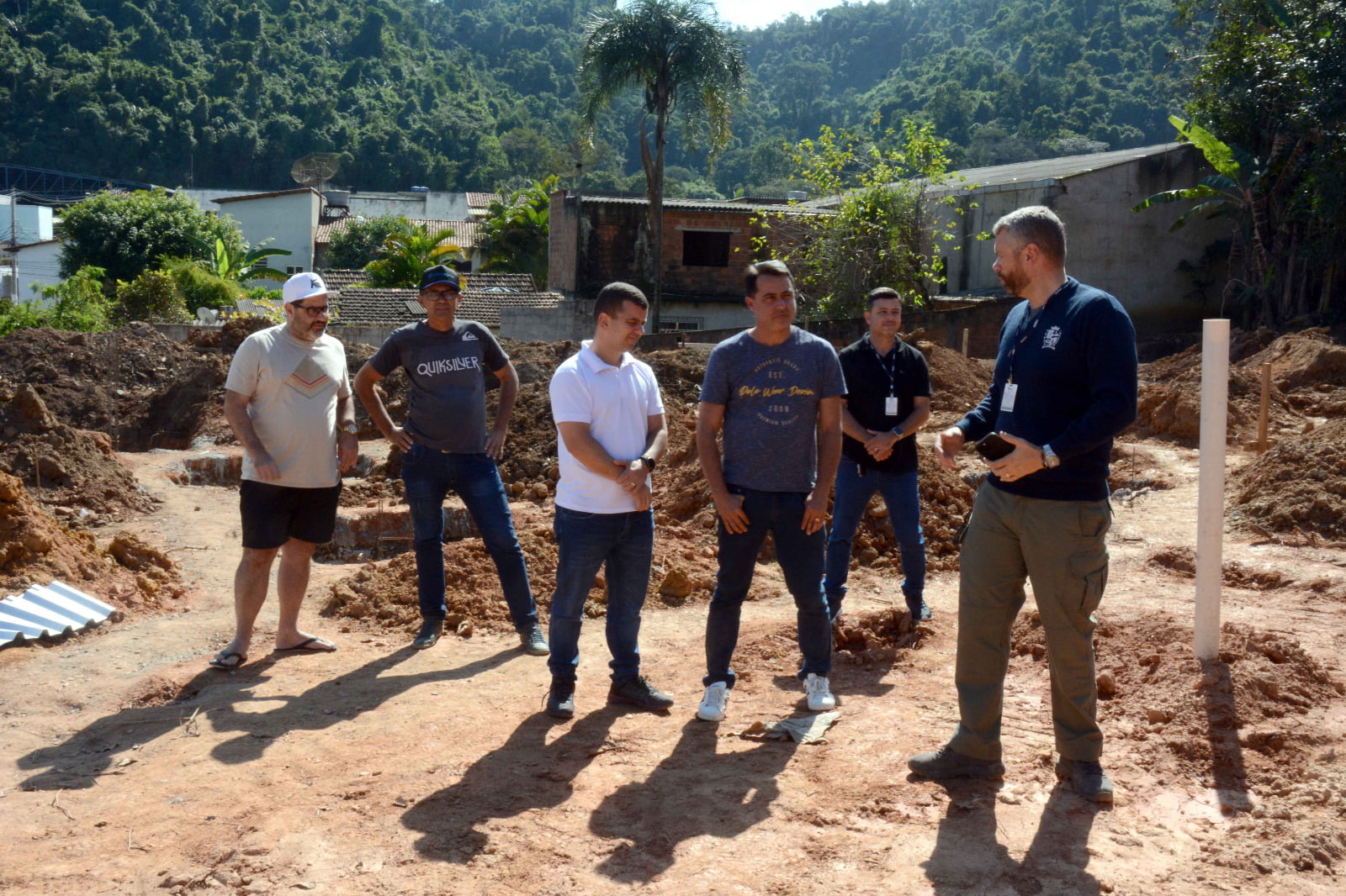 Rodrigo Drable acompanha evolução de diversas obras no município – Barra Mansa