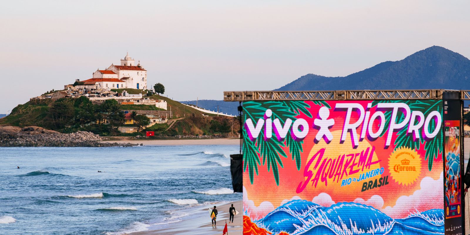 Falta de ondas interrompe etapa do Rio do Circuito Mundial de Surfe