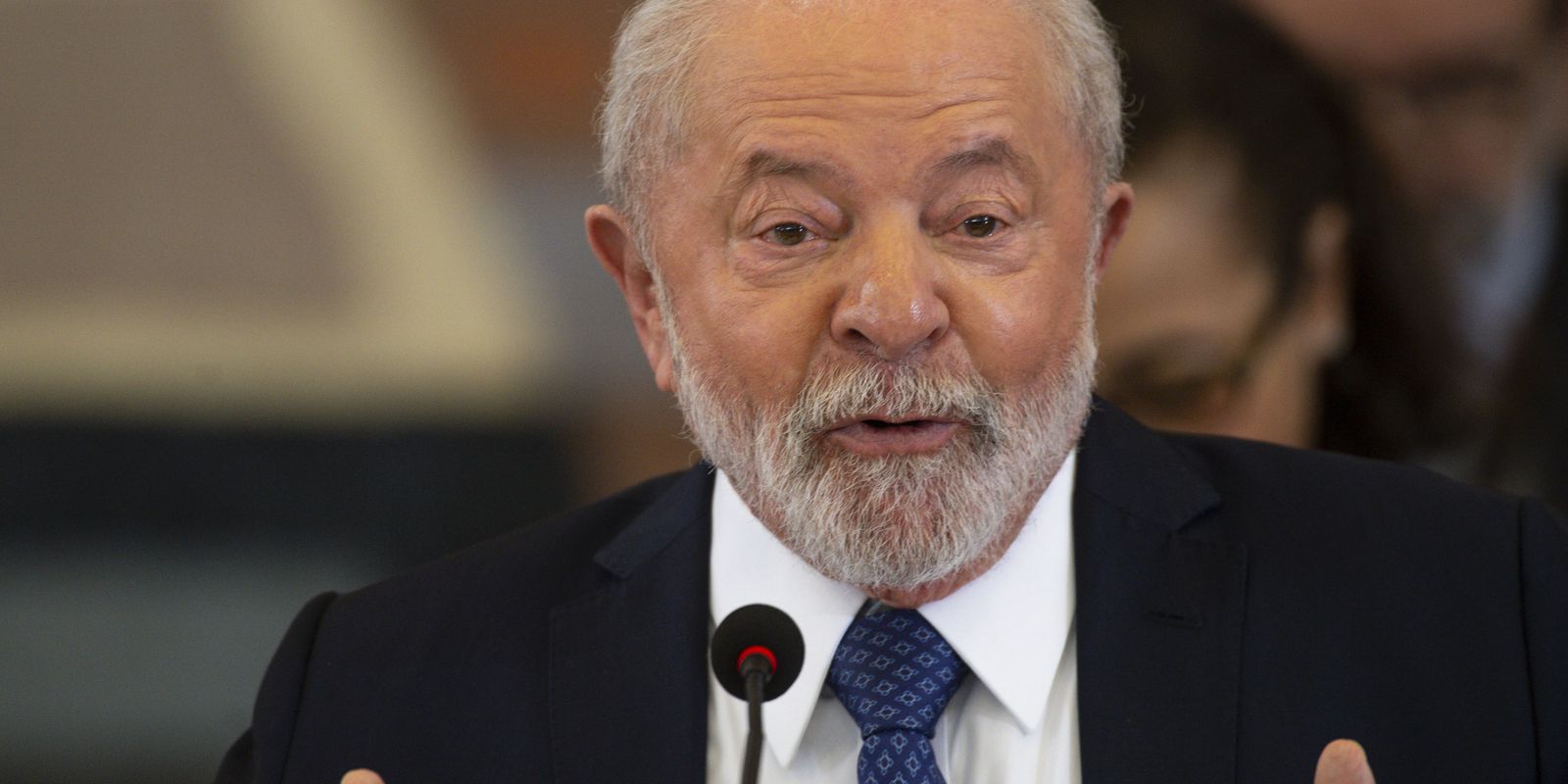 Lula aposta que PIB vai crescer acima do previsto pelo FMI
