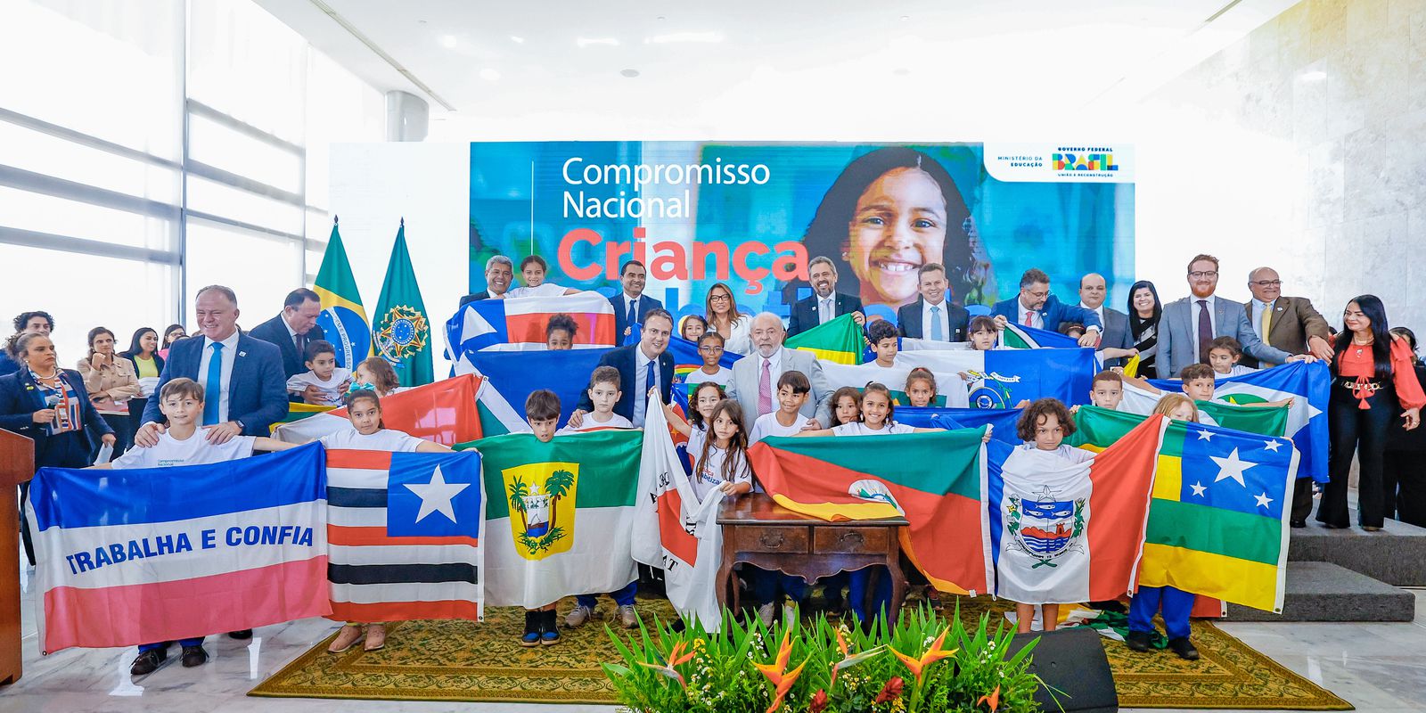 Política de alfabetização já tem adesão de todos os estados e do DF