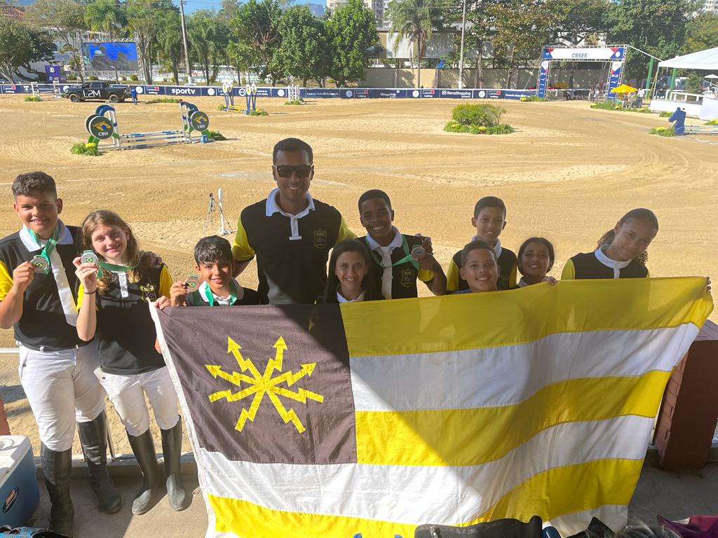 Escola Municipal de Hipismo de Volta Redonda conquista 14 medalhas no Campeonato Brasileiro de Iniciantes