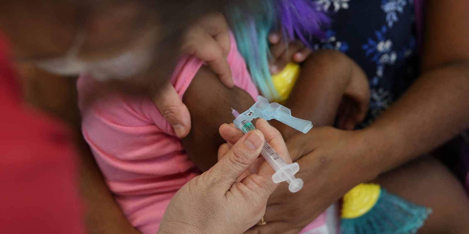Casos de meningite evidenciam baixa imunização no Rio de Janeiro