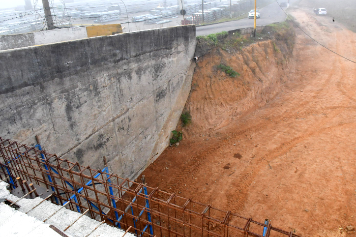 VIADUTO DA FAZENDA DA BARRA III SERÁ INTERDITADO NESTA QUARTA-FEIRA PARA CONTINUIDADE DAS OBRAS DE DUPLICAÇÃO