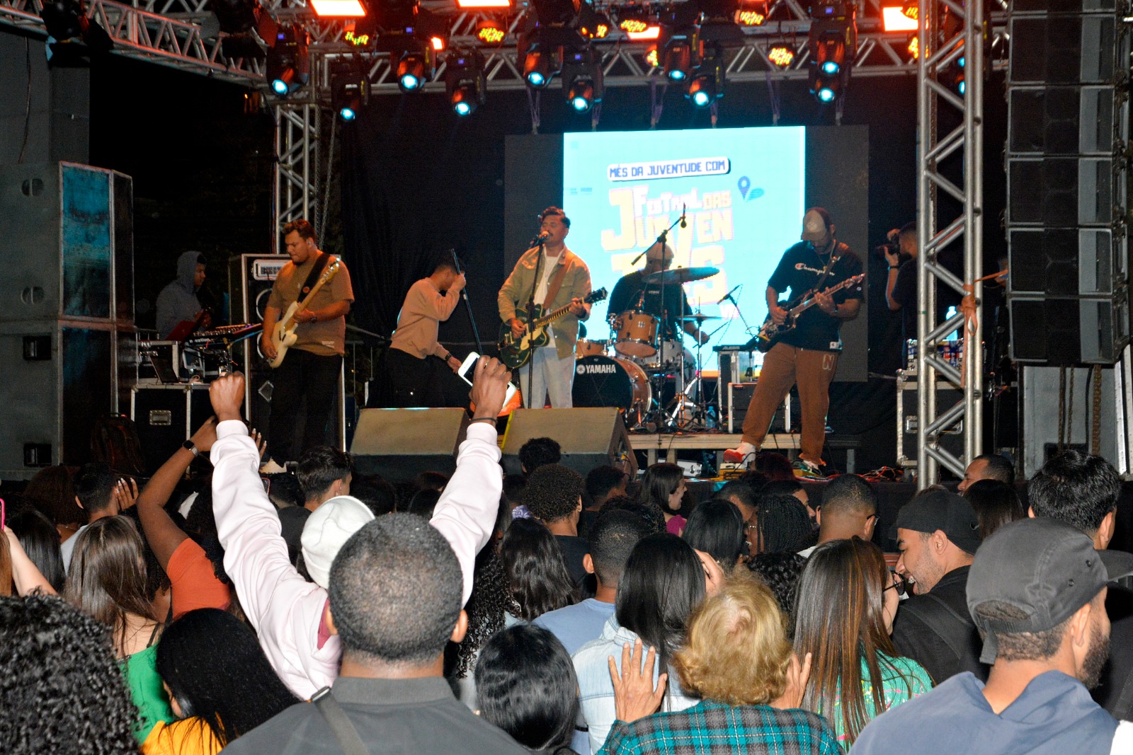 Encontro de jovens evangélicos abre ‘Festival das Juventudes’ em Volta Redonda