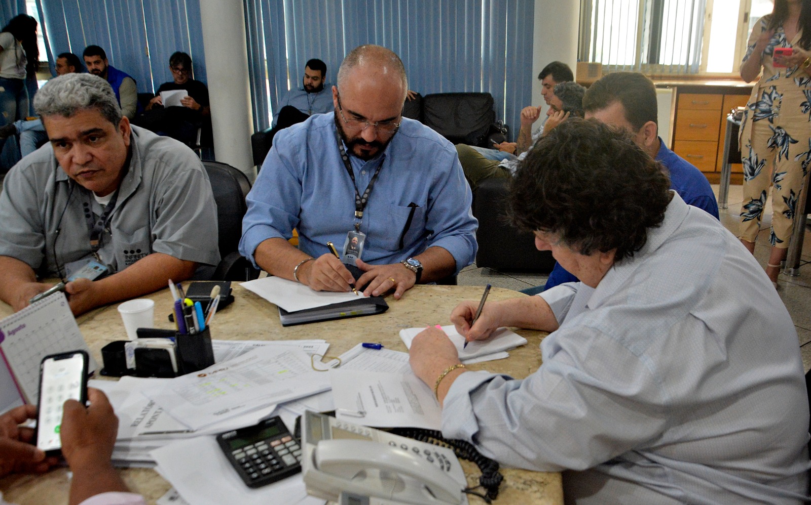 Neto anuncia duas grandes obras de reforma em escolas municipais de Volta Redonda