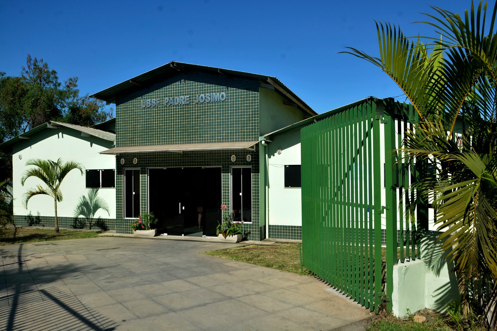 Saúde de Volta Redonda entrega UBSF Padre Josimo revitalizada à população