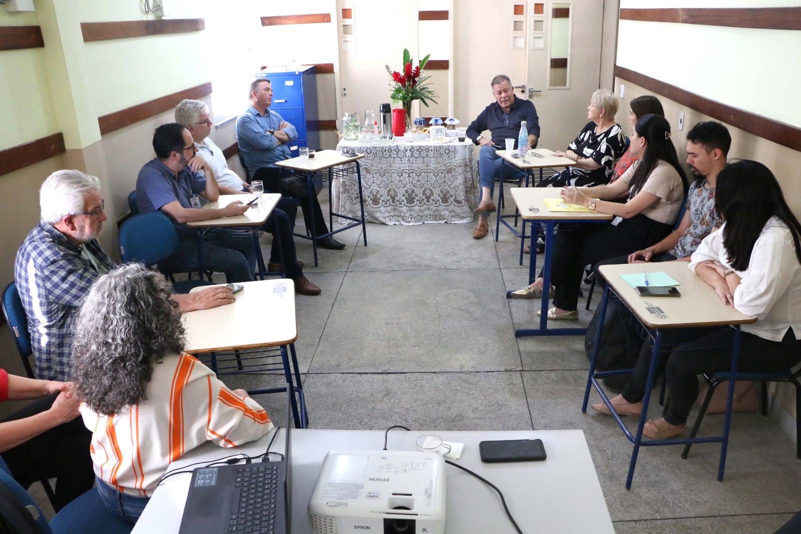Saúde e Educação alinham estratégias para implementação do ‘Follow-up’ – Barra Mansa