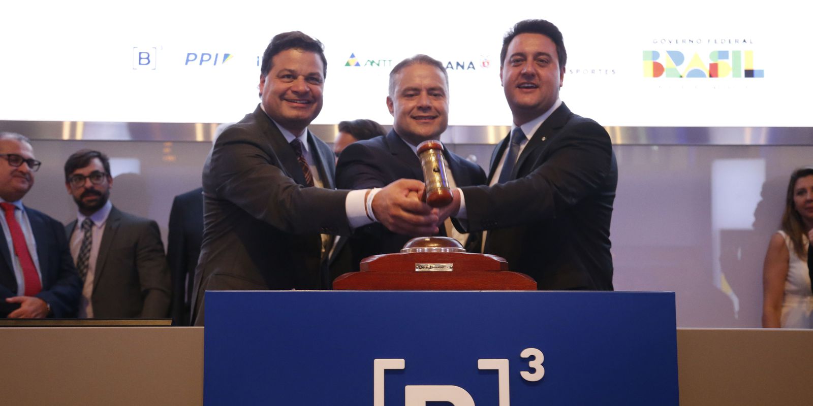 Pátria oferece 18,25% de desconto no pedágio e vence leilão de rodovia