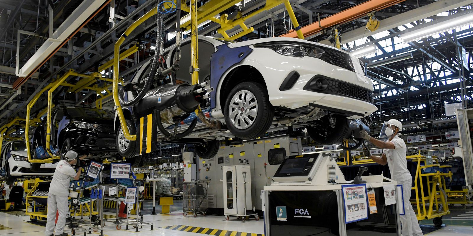 Atividade econômica tem alta de 0,44% em julho