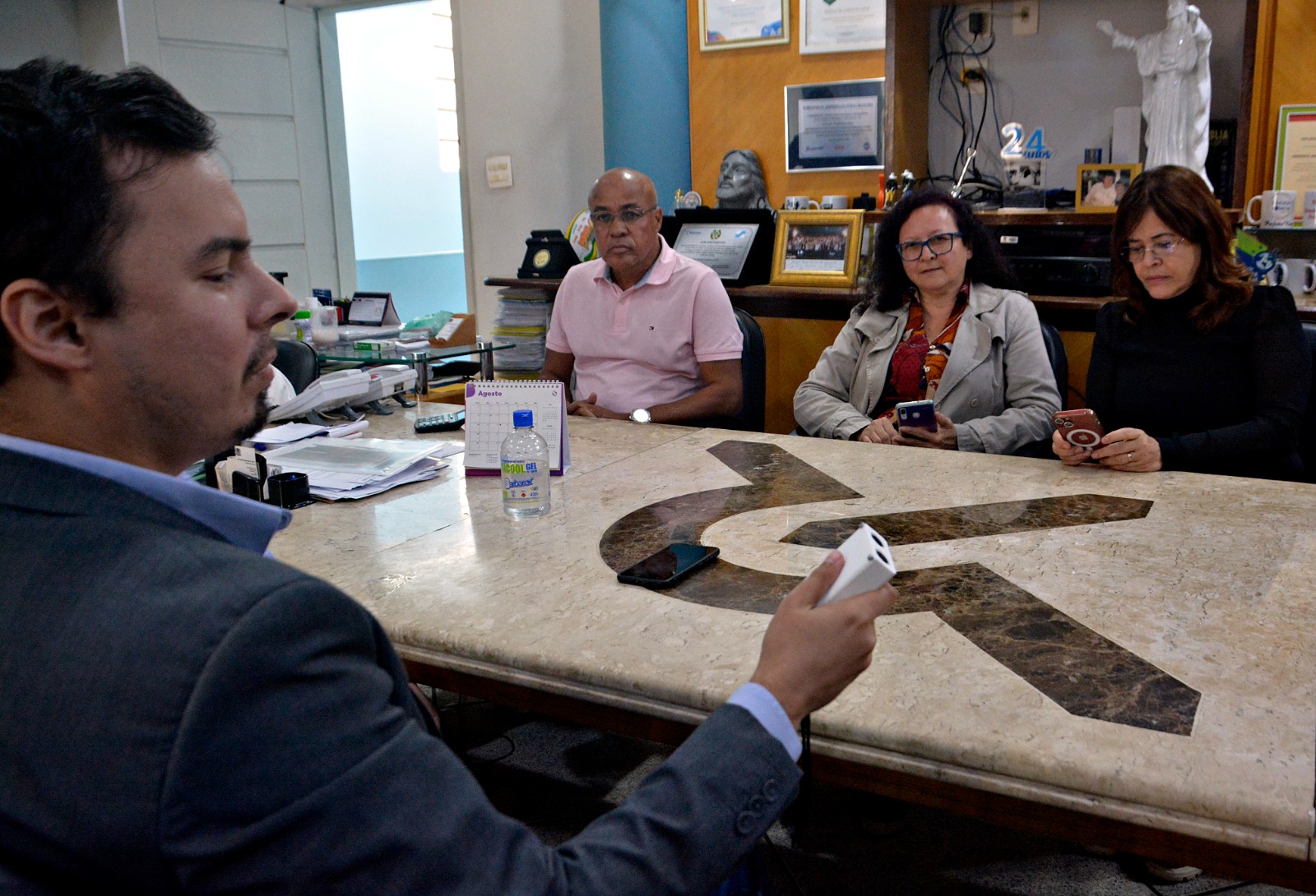 Estudantes de escola especializada para cegos de Volta Redonda terão dispositivos para auxiliar na mobilidade