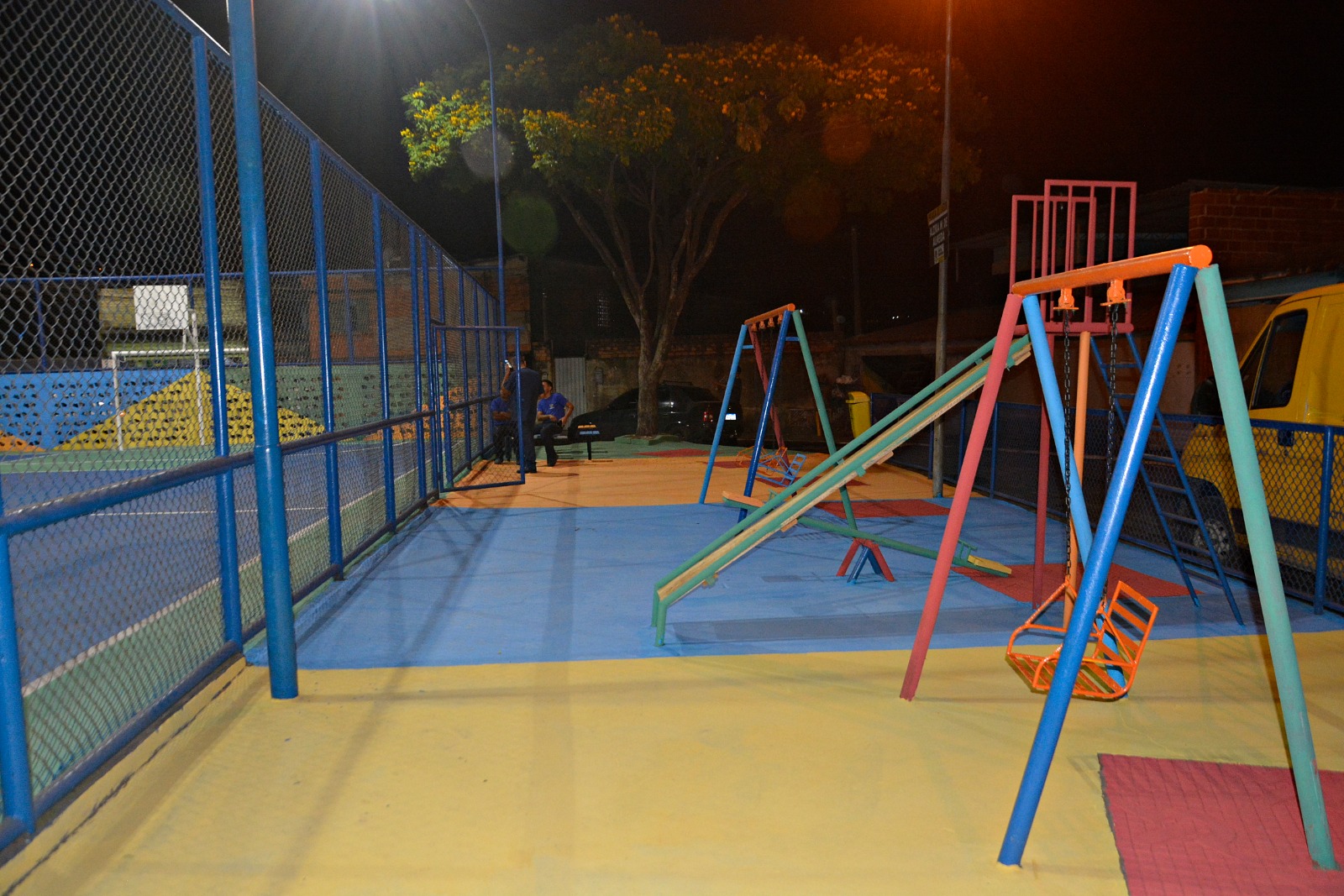 Prefeitura de Volta Redonda entrega mais uma área de esporte e lazer reformada aos moradores do Retiro
