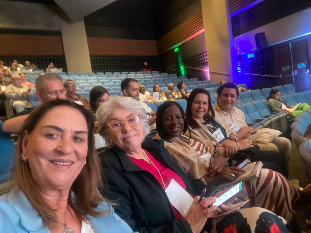 Volta Redonda participa de congresso internacional em São Paulo sobre problemas associados ao consumo de substâncias psicoativas