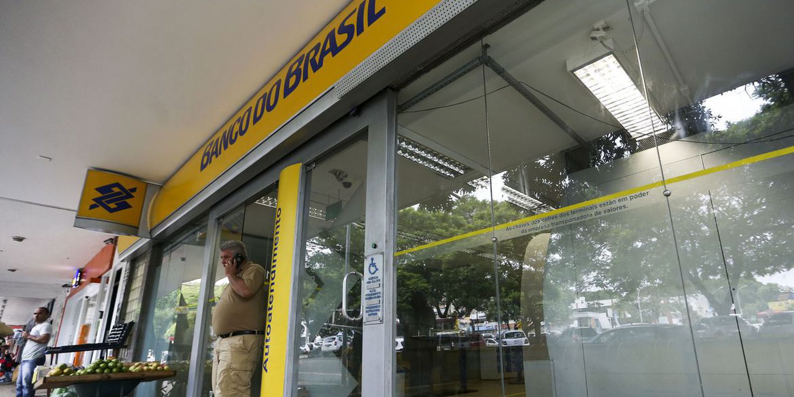 Agências bancárias fecham nesta quinta e voltam a funcionar na sexta