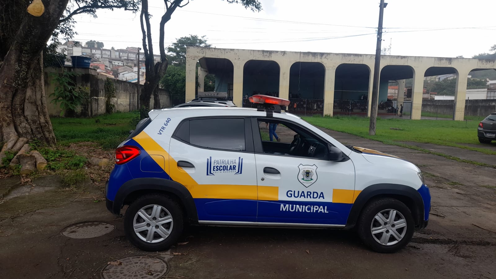 Patrulha Escolar de Volta Redonda atende 185 unidades em um mês