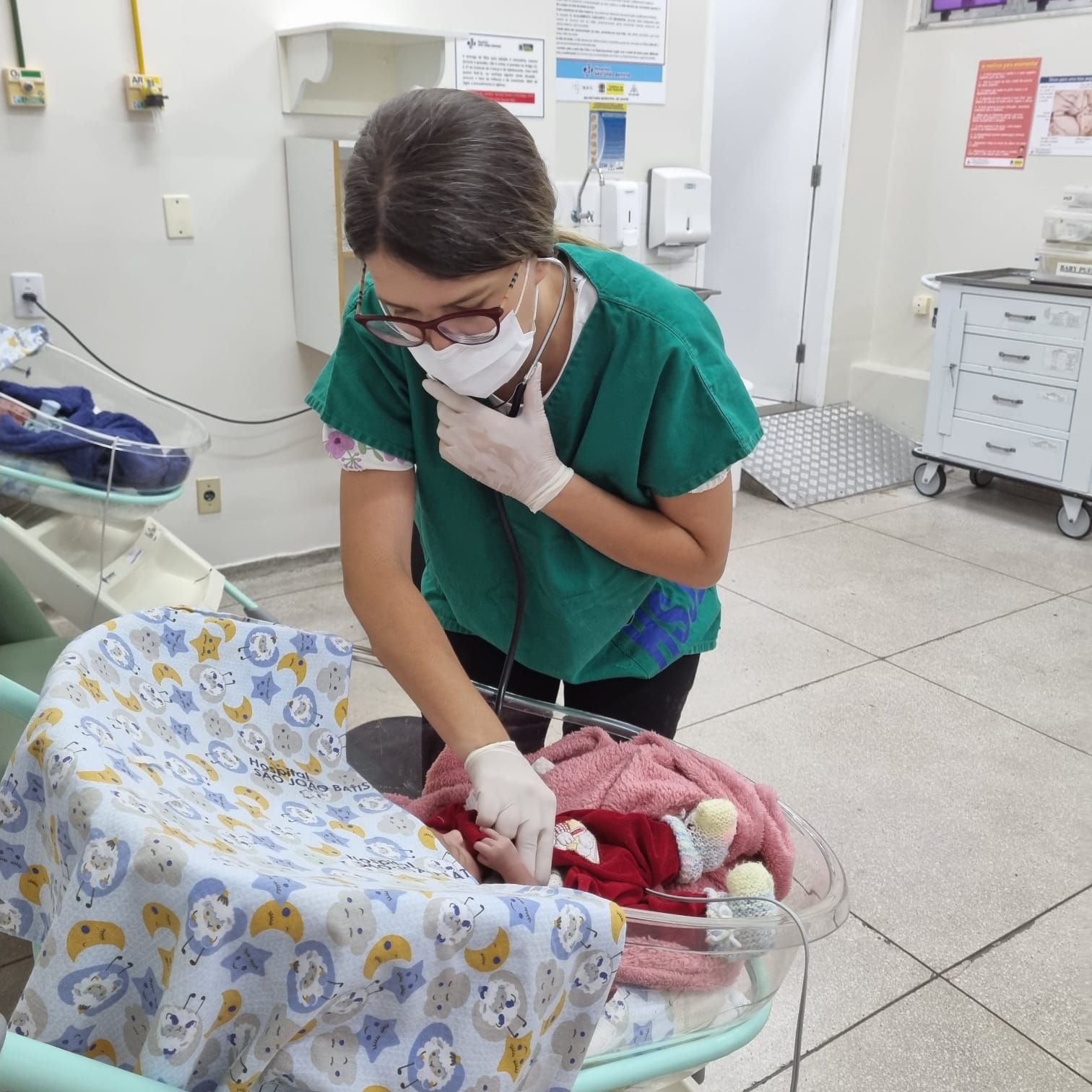 Hospital SÃ£o JoÃ£o Batista tem campanha de combate Ã  sÃ­filis congÃªnita em Volta Redonda