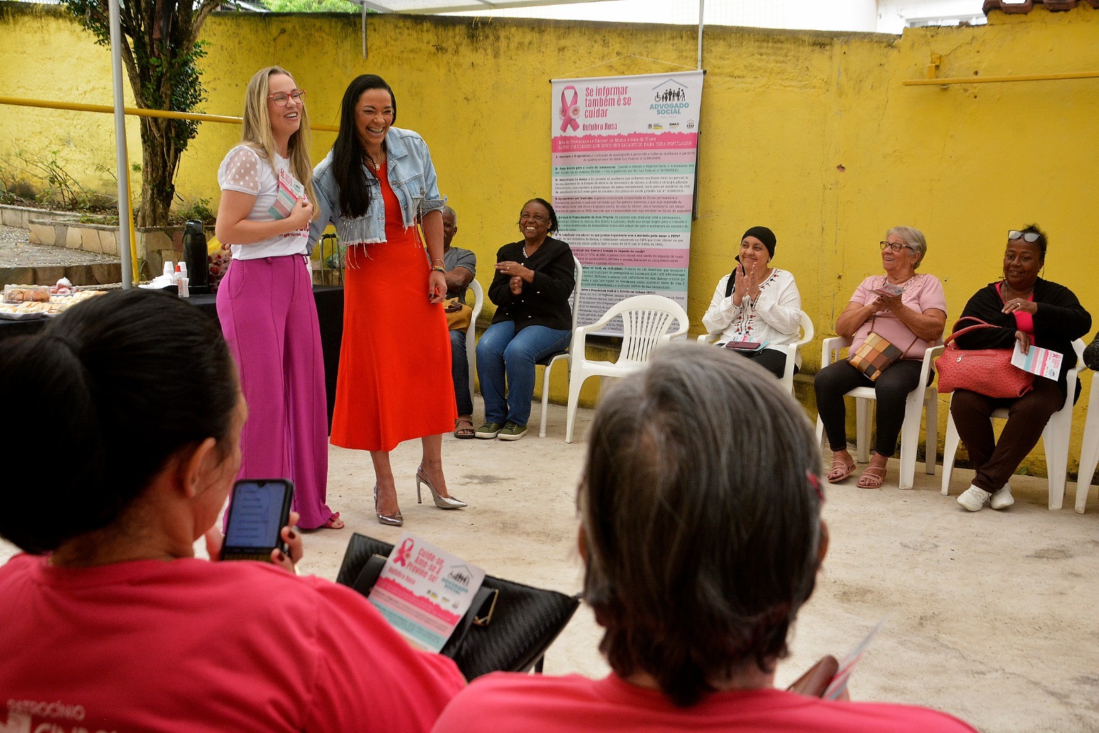 Outubro Rosa: ‘Advogado Social’ orienta mulheres com câncer em Volta Redonda