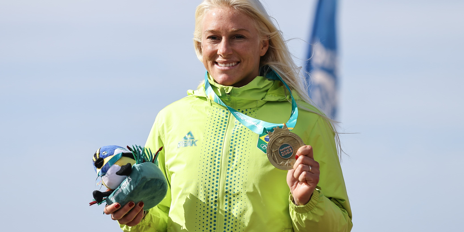 Jogos Pan-Americanos: Tati Weston-Webb conquista ouro no surfe