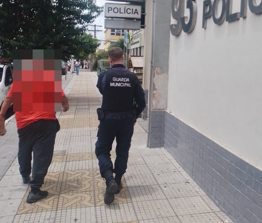 Guarda Municipal de Volta Redonda detém suspeito de oferecer dinheiro a adolescente de 13 anos em troca de relações sexuais