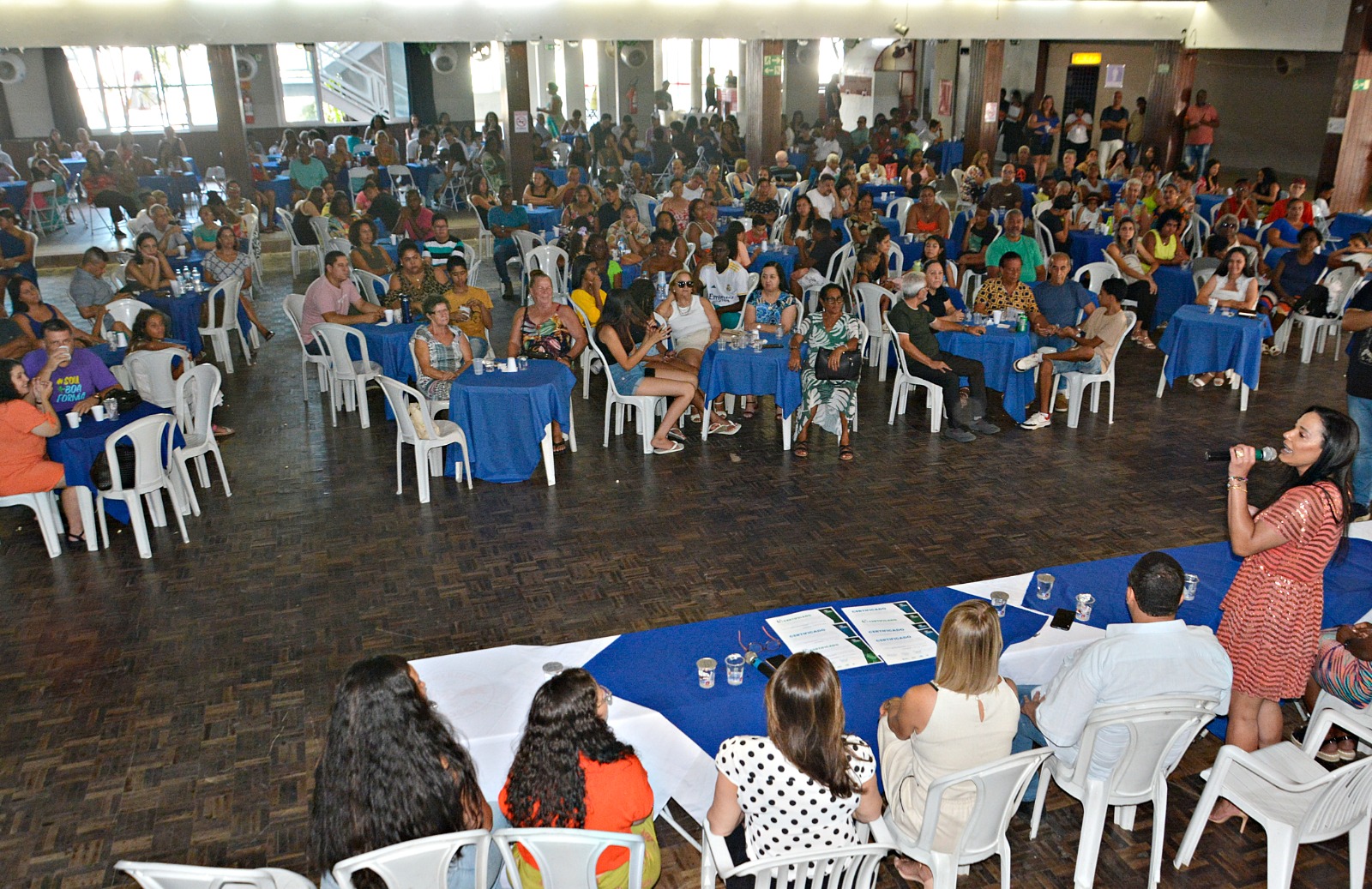 Prefeitura de Volta Redonda forma quase 500 alunos pelas oficinas de Inclusão Digital