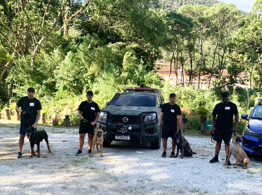Agentes da Guarda Municipal de Barra Mansa participam de curso de condutores de cães policiais – Barra Mansa
