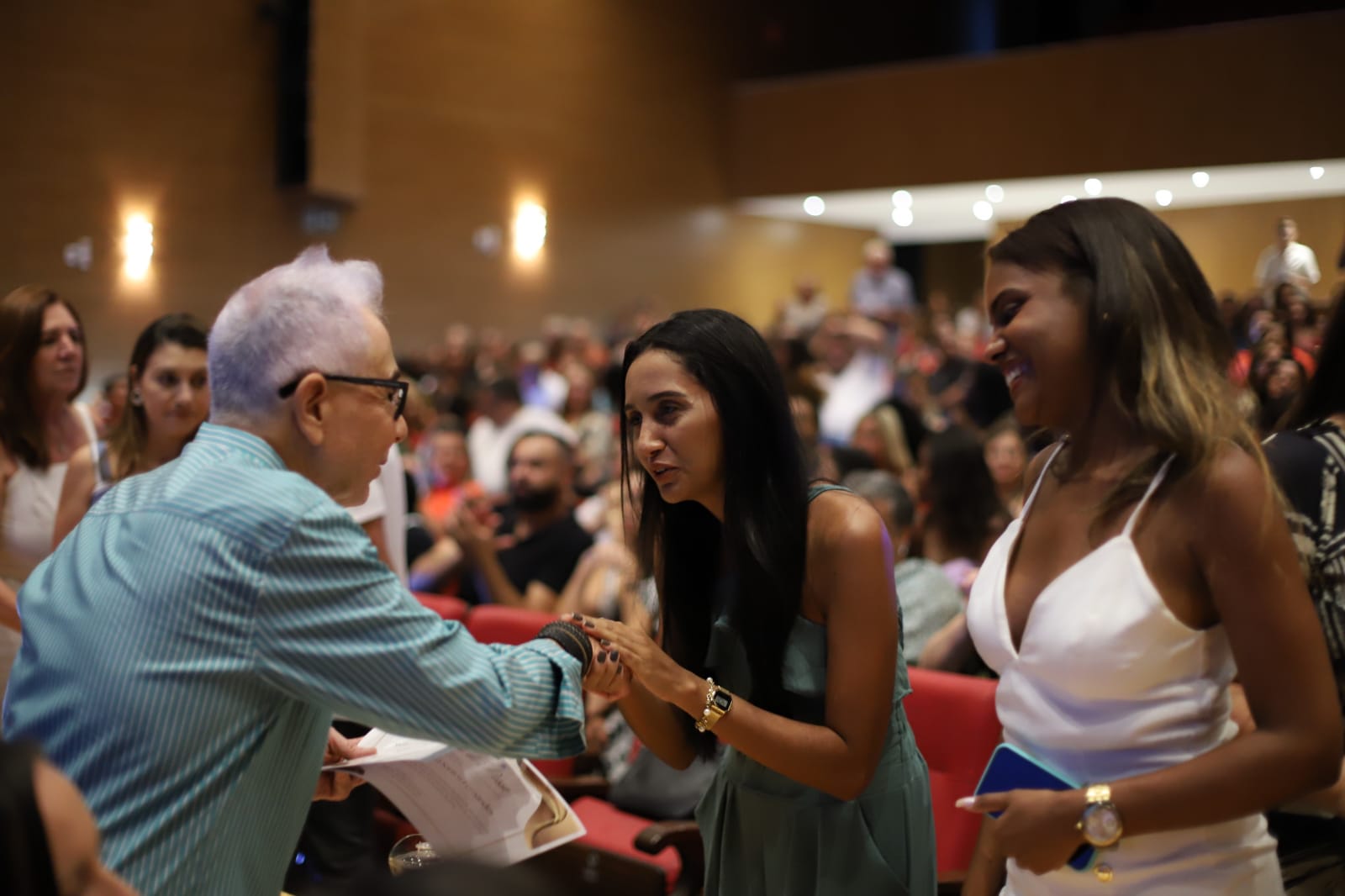 Diretores da Rede Municipal de Ensino de Volta Redonda tomam posse