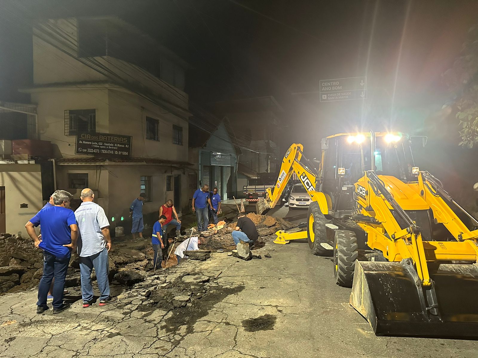 Saae-BM realiza manutenção emergencial após rompimento de tubulação na Bocaininha – Barra Mansa