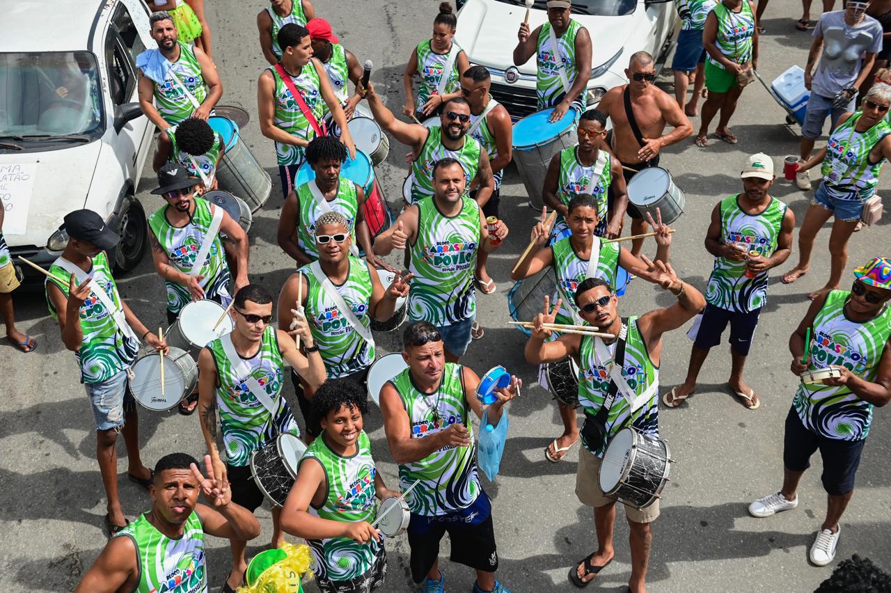Bloco Arrastão do Povão anima moradores do bairro Vista Alegre – Barra Mansa