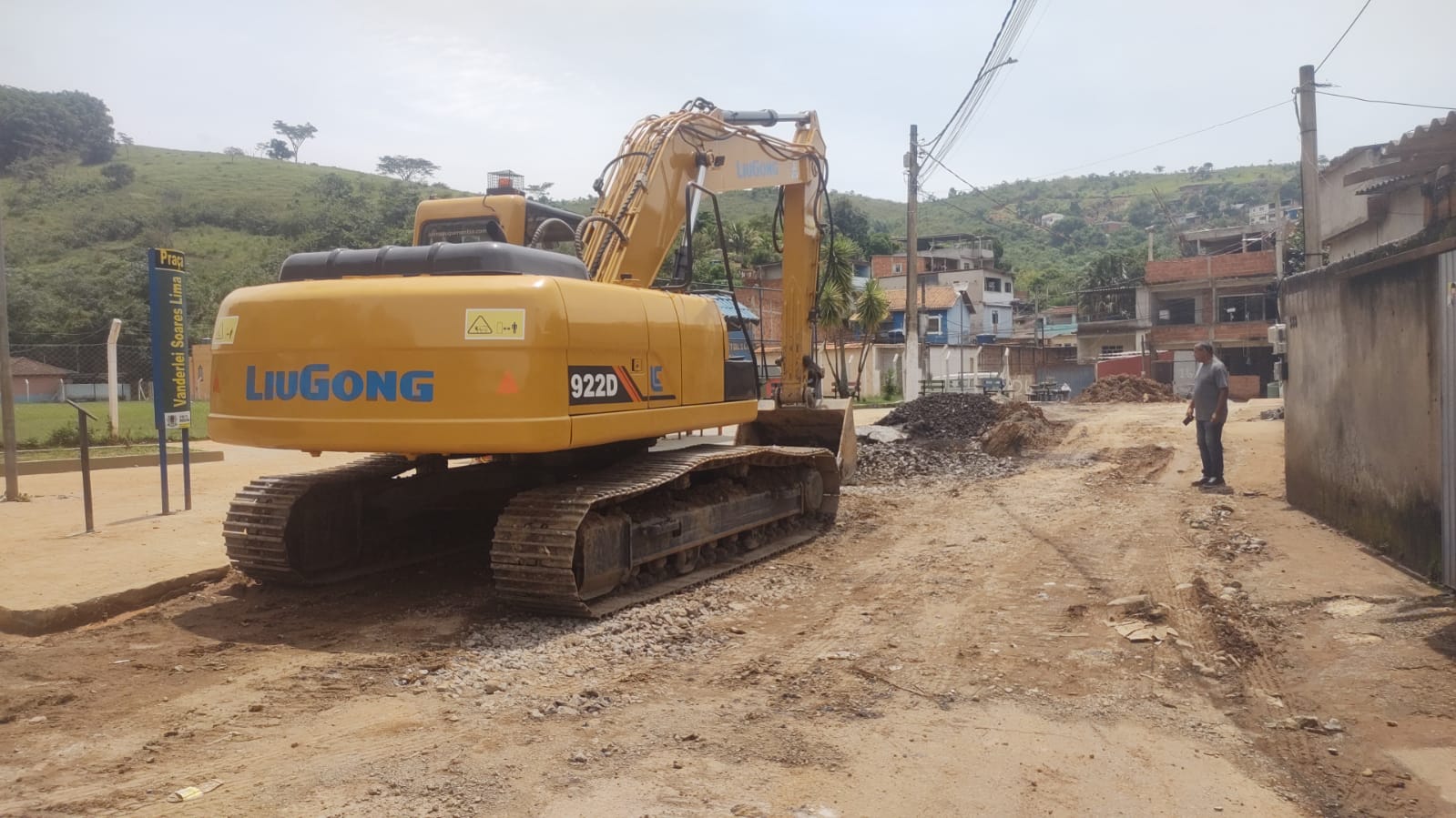 Secretaria de Infraestrutura de Volta Redonda prossegue com a construção de rede de drenagem no Vale Verde