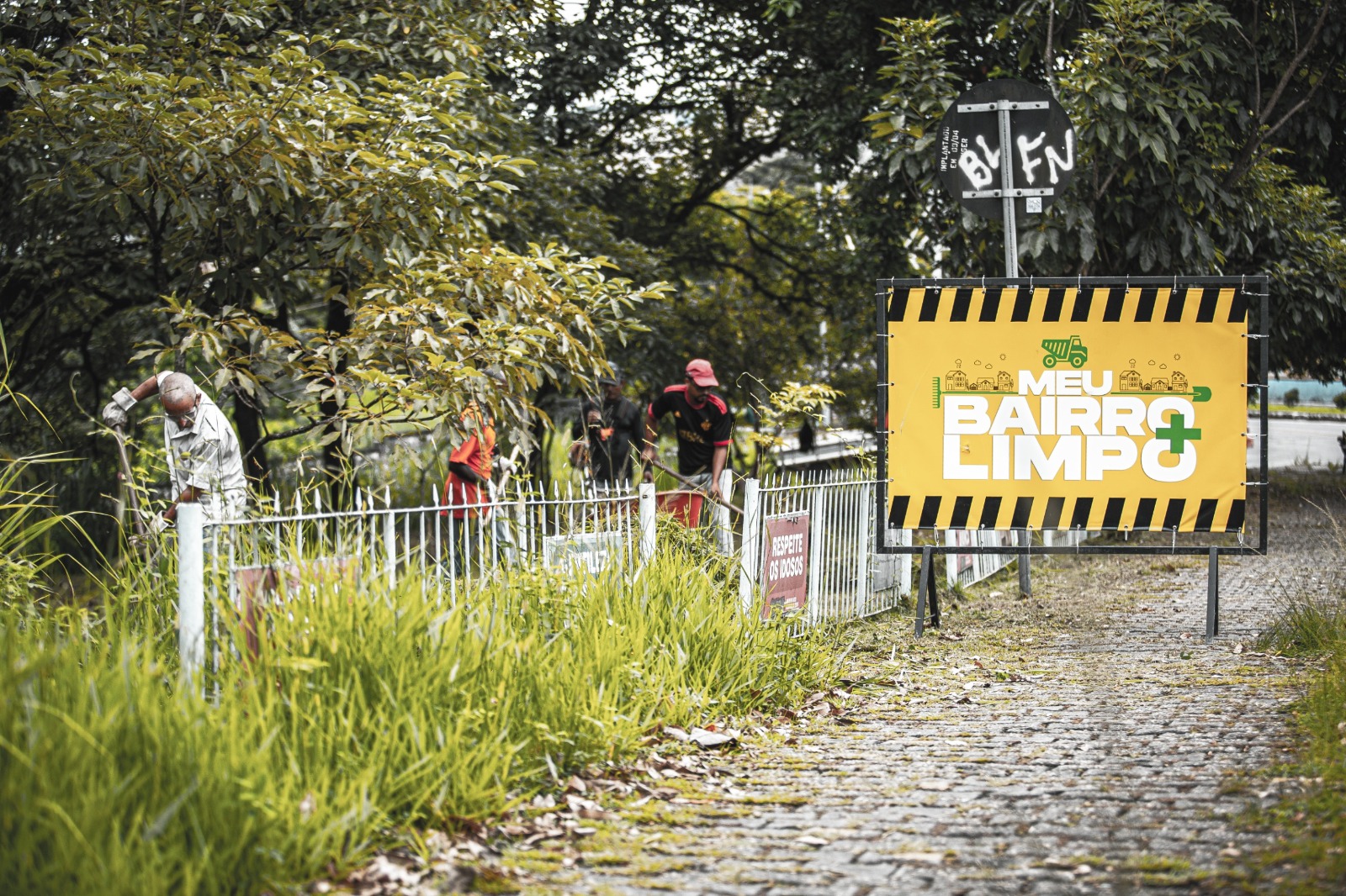 Prefeitura de Volta Redonda promove mutirão de limpeza e manutenção na região do Açude neste sábado (16)